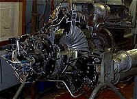 whittle_engine_side_view.jpg (13180 bytes)