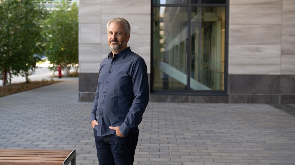 An image of Timothy Hyde on MIT's campus