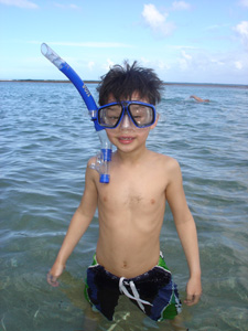 Erik snorkeling