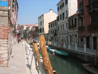 Back along the Hotel Canal