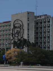 Che on Govt Bldg