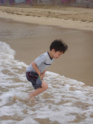 Erik avoiding the incoming wave
