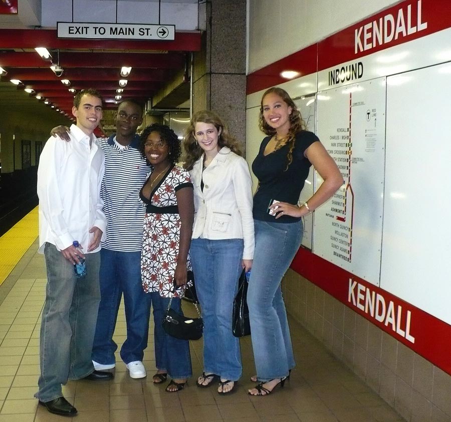 in t station.jpg