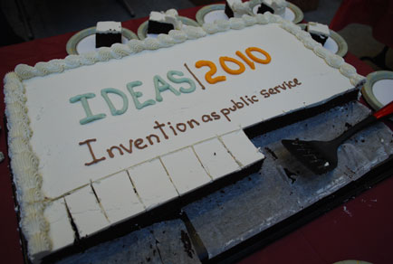 Ideas 2010 Cake
