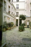 50-rue-de-sevigne-courtyd