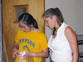 Suzanne and Veronica preparing some samples. 