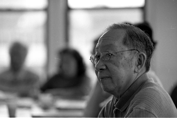 Zoom (opens new window)