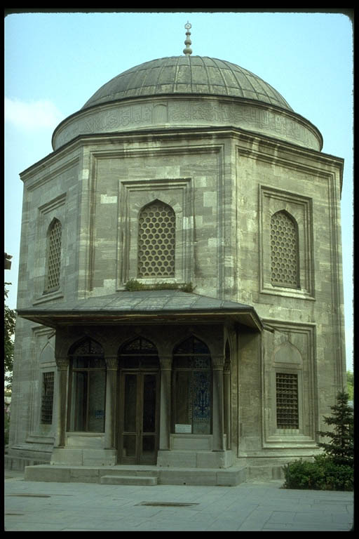 Turbe Religious Architecture and Islamic Cultures
