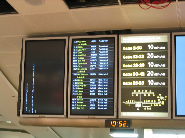 IHeathrow's flight displays could use some technical help...