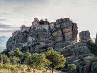 DSCN0406-enhanced 1600x1200 U 100 Long Edge gainMap