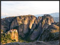 Scenery12594-enhanced 1600x1214 U 100 Long Edge gainMap