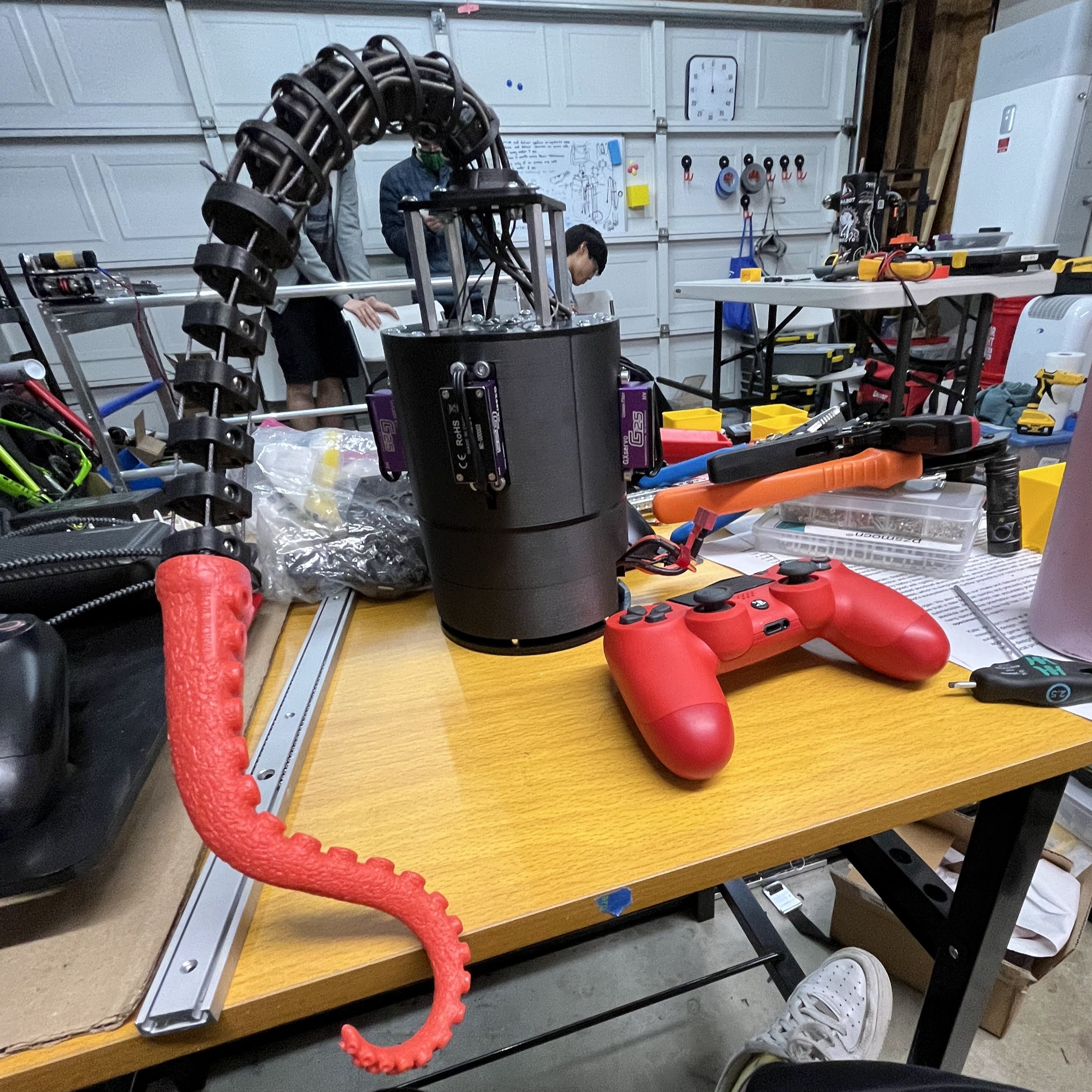 Robotic tentacle